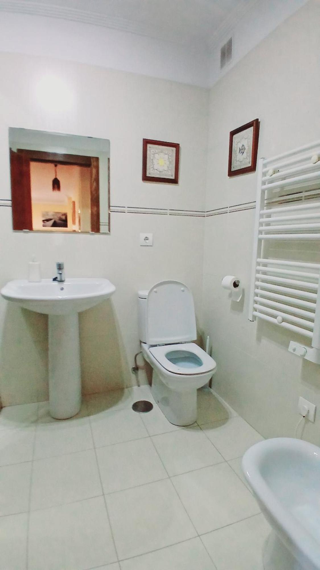 Acogedor Bajo Con Terraza Y Vistas Apartman Nueva de Llanes Kültér fotó